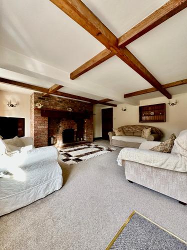 Közös társalgó / TV, Ground floor apartment in The Coach House in Northwich