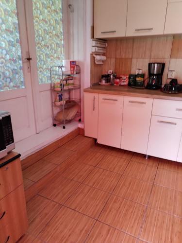 ห้องครัว, Casa traditionala Subcetate in เมอร์คูเรียคูก