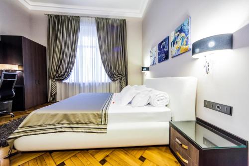 Matei Corvin Apartment - image 7
