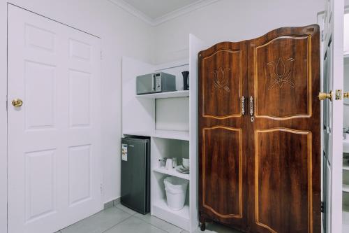 Cornerstone Guesthouse Alk Van Zyl Cornerstone Guesthouse Alk Van Zyl