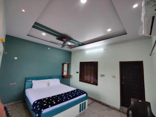 Srinivasa Homestay