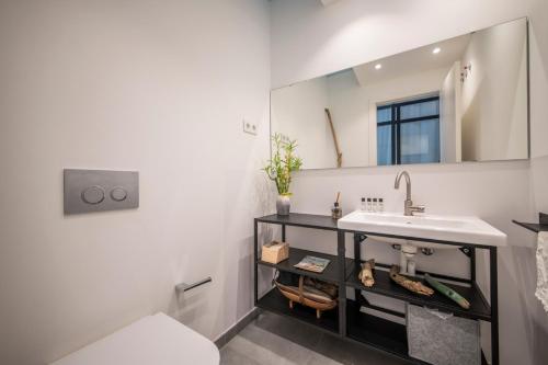 Deluxe Apartment image 10