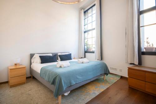 Poble Nou I You Stylish Apartments - image 11