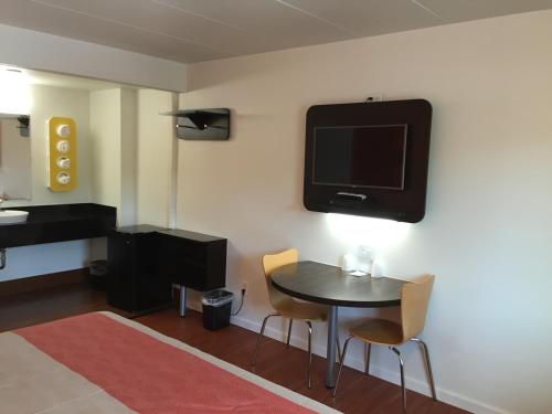 Motel 6 Glassboro, NJ - Rowan University - 편의 시설/서비스