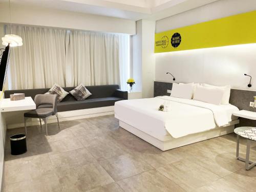 YELLO Hotel Paskal Bandung in Bandung