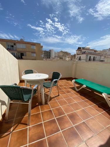Triple Room with Terrace