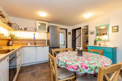 Konyha, Holiday house EDEN in Rasopasno