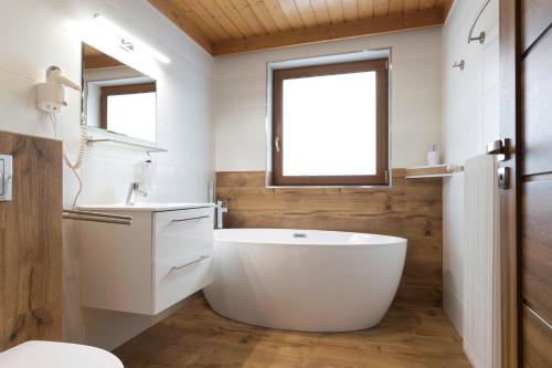 Hotel Post Fusch - image 3