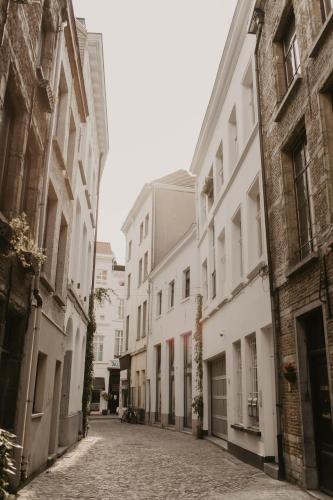 Blue Bird Residence Suite Moriaan