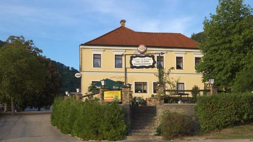 Gasthof Lechner zur Kartause, Pension in Aggsbach Dorf bei Friedersdorf