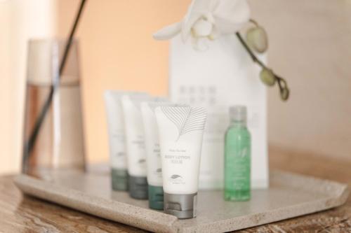 The Westin Nanjing Xuanwu Lake The Westin Nanjing Xuanwu Lake