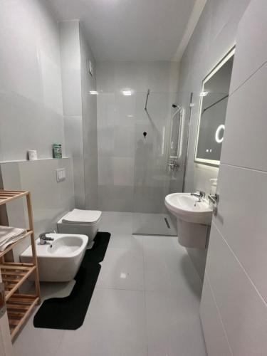 Kino Apartment, Tirana (photo 3)