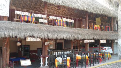 Restaurant, Hotel LOL-HA in Coba