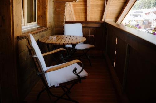 Adler Adelboden 5