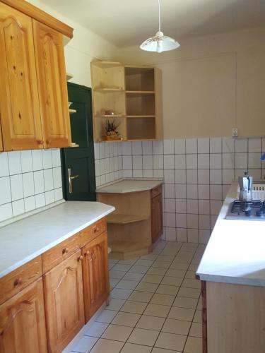 Kitchen, Szalajka Haz Varaszo in Járdánháza