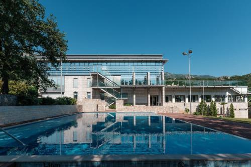 Falkensteiner Hotel Montenegro - image 13