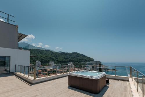 Falkensteiner Hotel Montenegro - image 11