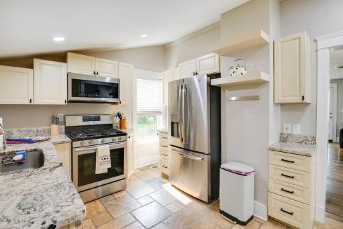 مطبخ, Bell Street by the Falls in سولون