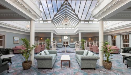 Slieve Russell Hotel - image 4