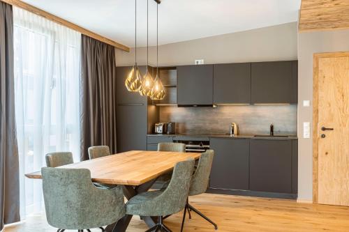 廚房, Zillertal Suites Fügen by ALPS RESORTS (Zillertal Suites Fugen by ALPS RESORTS) in 福根