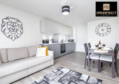 Manhattan Apartment City Centre By Your Perfect Stay short lets Birmingham, Birmingham (photo 7)