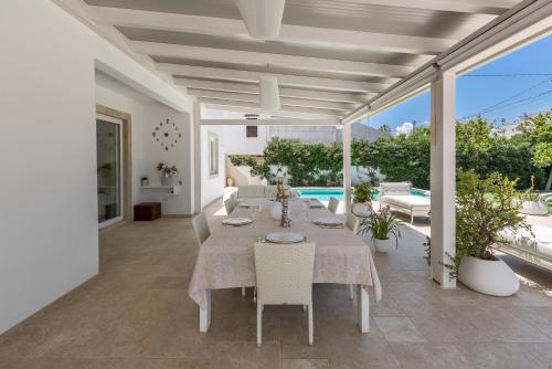 Facilities, Villa Mediterranea by Perle di Puglia in Monticelli