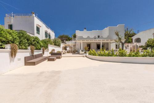 Exterior view, Villa Mediterranea by Perle di Puglia in Monticelli