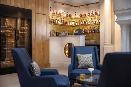 Pub/Lounge, La Nauve, Hôtel & Jardin - Relais & Châteaux (La Nauve, Hotel & Jardin - Relais & Chateaux) in Cognac