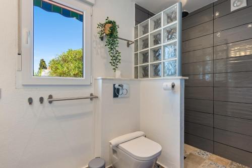 Pinocho comfort apartment with pool - Ref 218 - Tap to explore photos