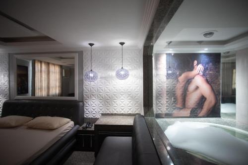 Hotel Show Adult Only in Bonsucesso