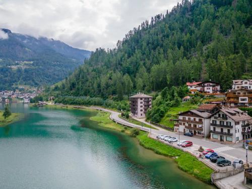 Condominio al Lago - Apartment - Alleghe