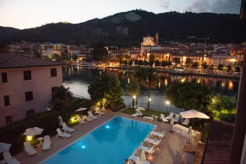 Yüzme havuzu, Hotel Stazione sul lago di Iseo in Paratico
