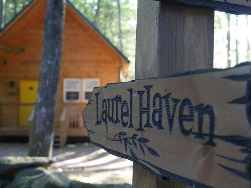 Laurel Haven a Modern Cabin Retreat near Gatlinburg