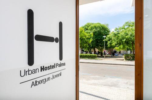 Urban Hostel Palma - Albergue Juvenil - Youth Hostel Majorca