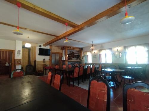 Shared lounge/TV area, Haskovna - tradice zajezdniho hostince u Prachovskych skal in Harrachov