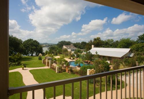 Inn on Lake Granbury in Granbury, USA