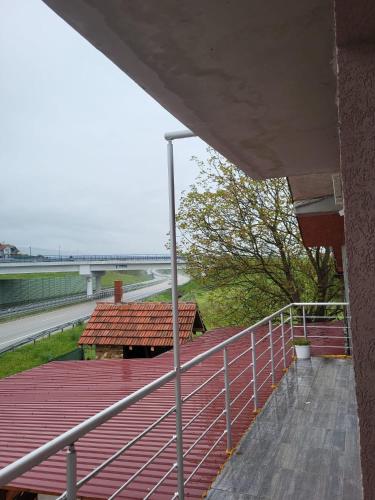 Miselin Apartmani in 弗拉迪欽漢