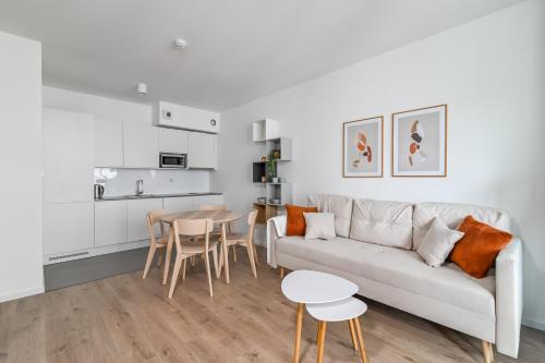 Apartment with Balcony image 6