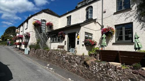 Exmoor retreat on Two Moors Way in Withypool