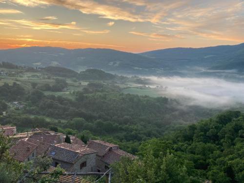 Casa di pietra - Castelnuovo di Val di Cecina