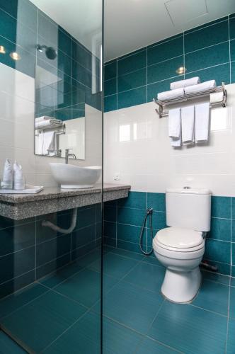 Bathroom, Thy Executive Hotel in Bandar Baru Permas Jaya