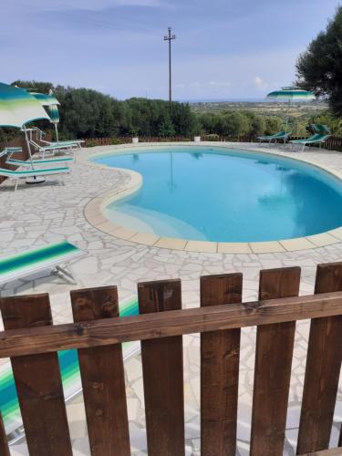 agriturismo gli olivastri appartamento corbezzolo con piscina e vista mare,climatizzatore,wifi