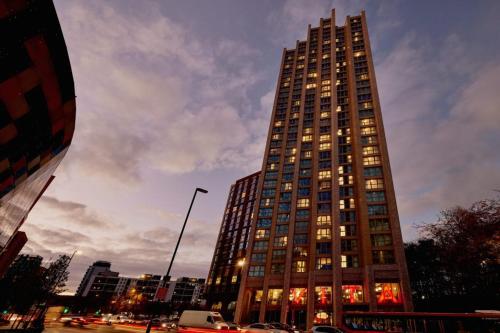 Private Studios with Breakfast in Central London