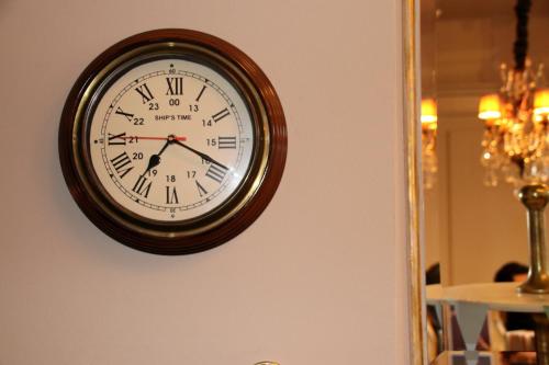 Hanseat-Hotel - image 7