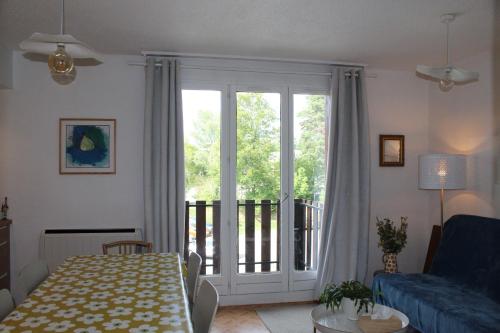 Appartement Cosy et Chaleureux in 蒙特克拉