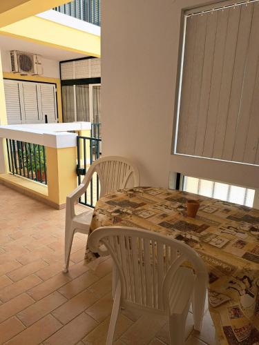 ระเบียง/ชานเรือน, MJALVOR - APº em condomínio com piscina (MJALVOR - APº em condominio com piscina) in อัลโต โด โปโก