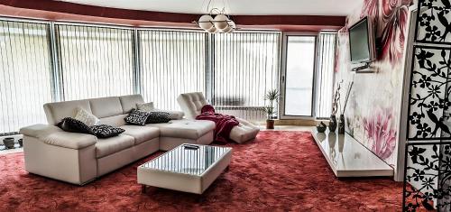 Luxury Apartments Burgas - image 11