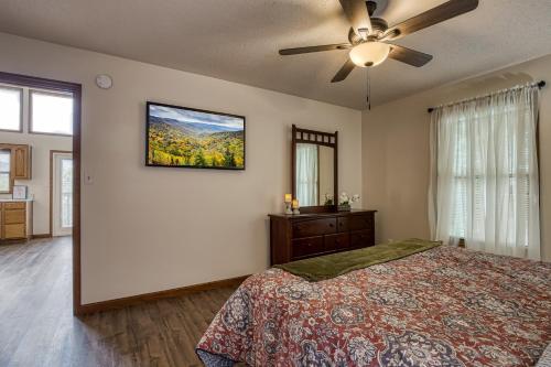 Mountain Laurel Lookout Hot Tub WIFI 560 FREE tickets each paid day!!! - image 6