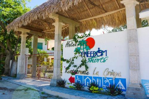 Freedom Shores "La Gringa" Hotel - Universally Designed in Isla Aguada