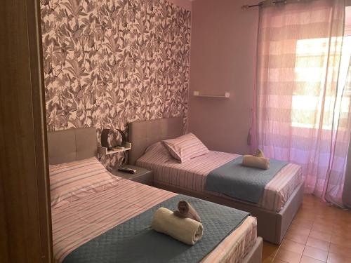 Cozy apartment 2bedroom in center of Rome (Termini, Roma (foto 2)